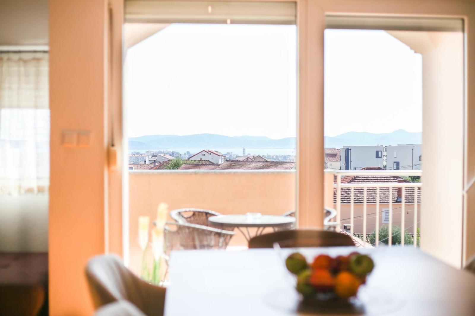 Apartman Lara Zadar Exterior foto